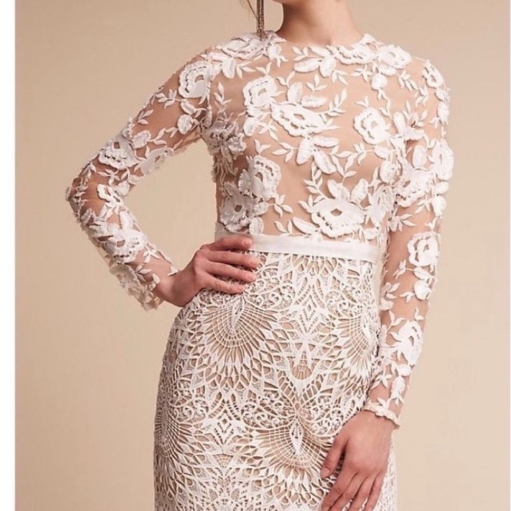 Monique  Lhuillier White Calypso Lace Mini Dress